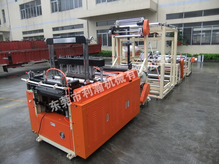 <a href='http://www.sdzhjy.cn/xingyezixun/11.html' target='1' style='font-size:14px; font-weight:bold; color:#ff0000;'>無紡布制袋機</a>